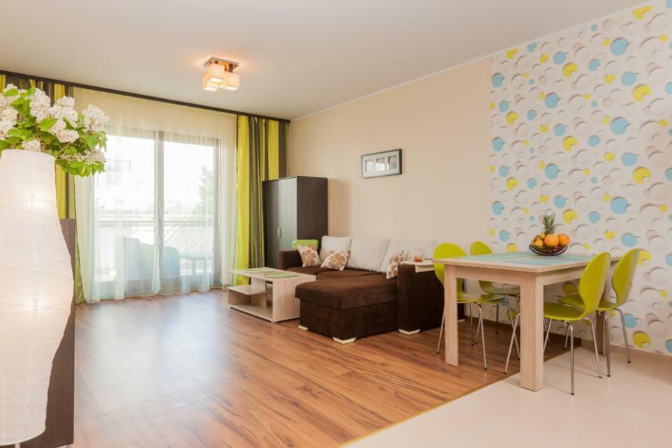 Apartamenty Platan Świnoujście Exteriör bild