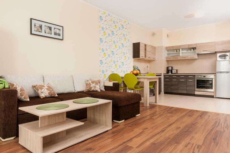 Apartamenty Platan Świnoujście Exteriör bild